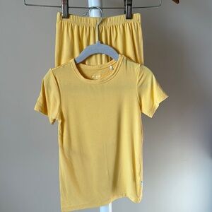 Posh Peanut “Banana Cream” Short Sleeve Pajamas 4T